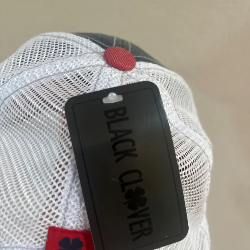 Standard 2T Vintage 3 Adjustable Hat, White Hat/3D USA Flag Clover - Picture 9 of 10